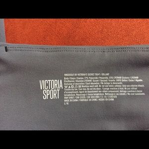 Victoria’s Secret knockout leggings.